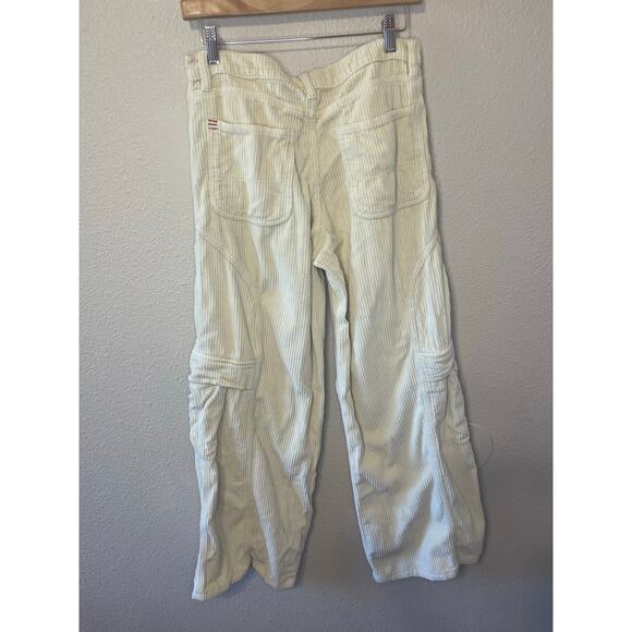 Urban Outfitters Cream Corduroy Y2K Street Style Women’s Cargo Pants Size 26 - Picture 6 of 13